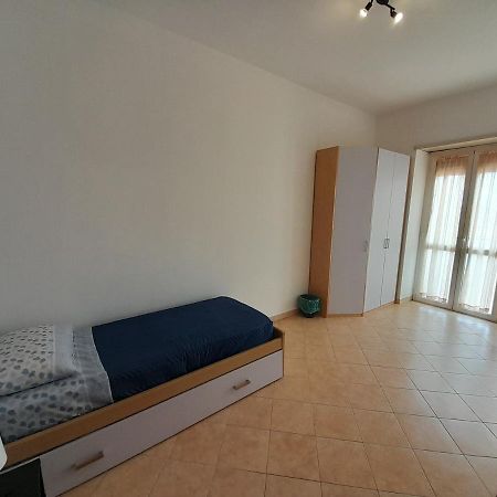 A Casa Di Ciccio Da'Mmonte Hotell Velletri Exteriör bild