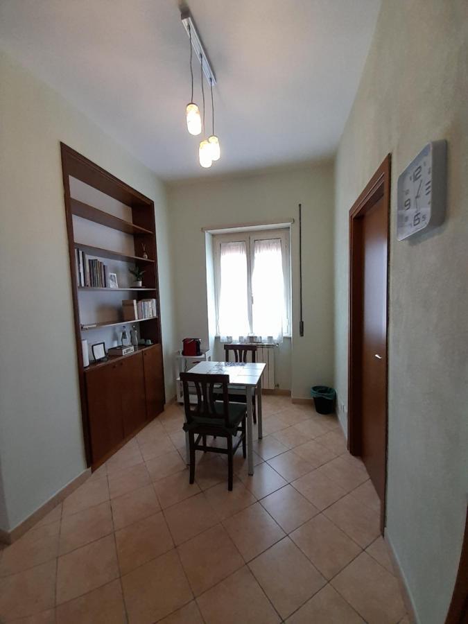 A Casa Di Ciccio Da'Mmonte Hotell Velletri Exteriör bild