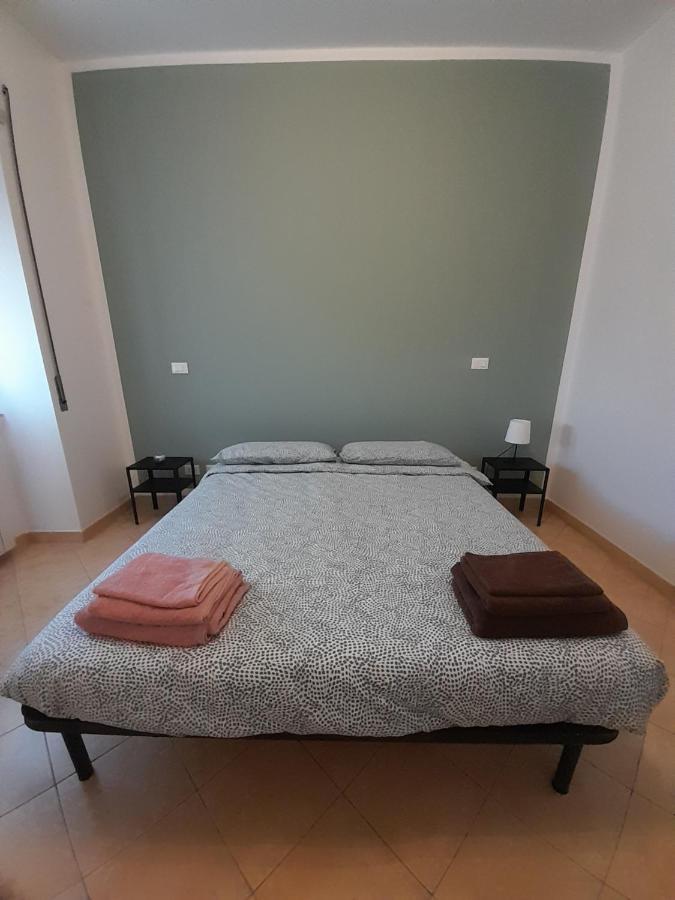 A Casa Di Ciccio Da'Mmonte Hotell Velletri Exteriör bild